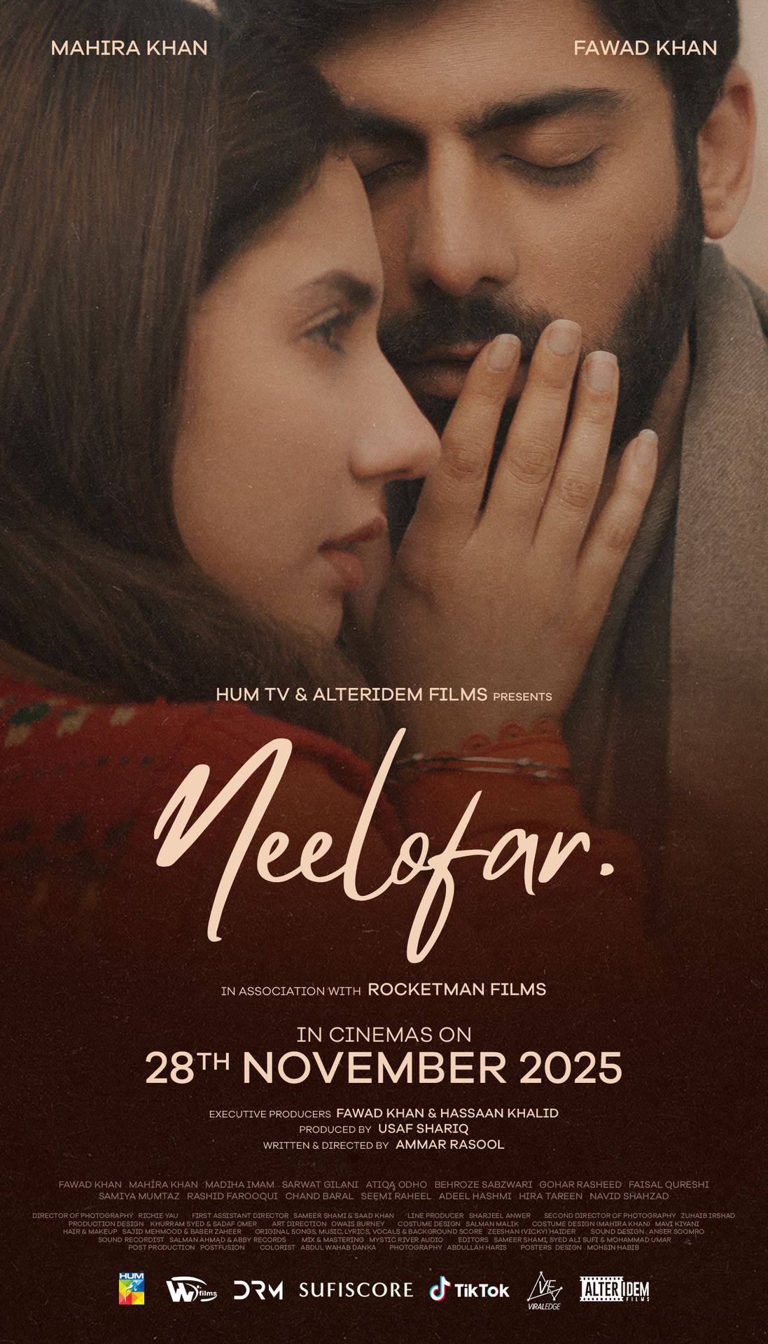 A movie poster of Neelofar. Starring Sarwat Gilani, Madiha Imam, Mahira Khan, Fawad Khan, Gohar  Rasheed, Behroz Sabzwari, Navid Shahzad. Release date 28 11 2025.